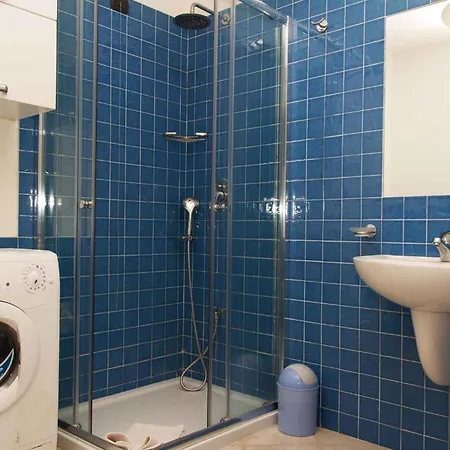 House And Apts In 27113