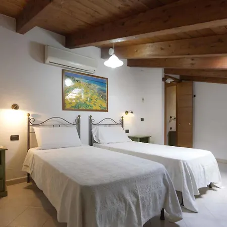 Apartment House And Apts In 27113 *