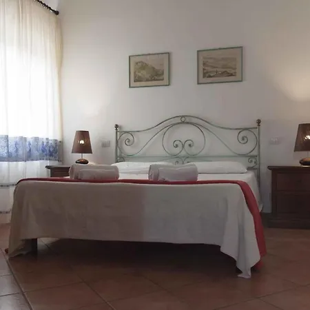 Appartement House And Apts In 27113