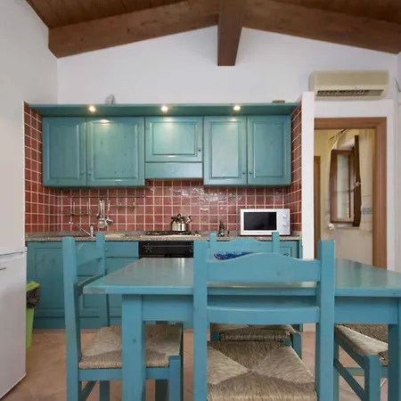 House And Apts In 27113 Appartement