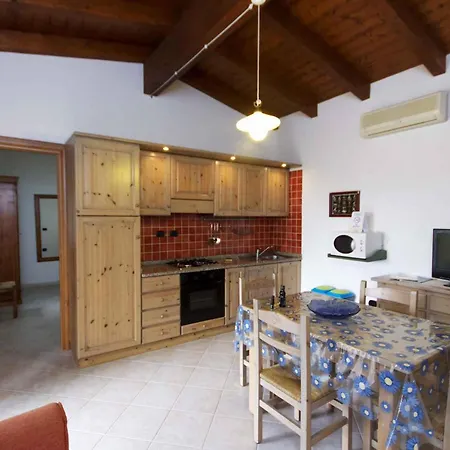 House And Apts In 27113 * Alghero